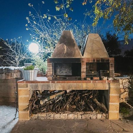 Trulli Country House Carla'S Secret Castellana Grotte Dış mekan fotoğraf