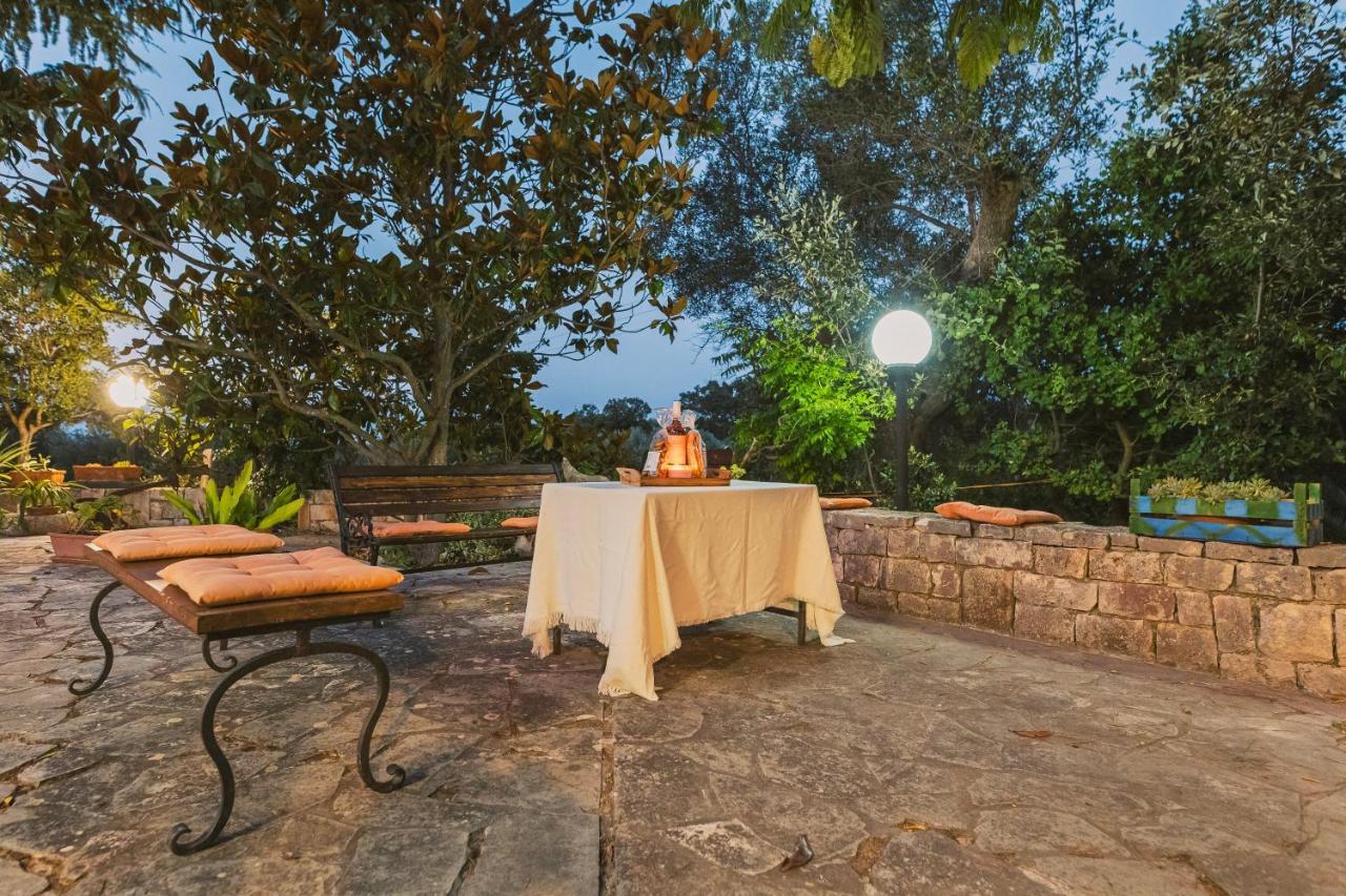Trulli Country House Carla'S Secret Castellana Grotte Dış mekan fotoğraf